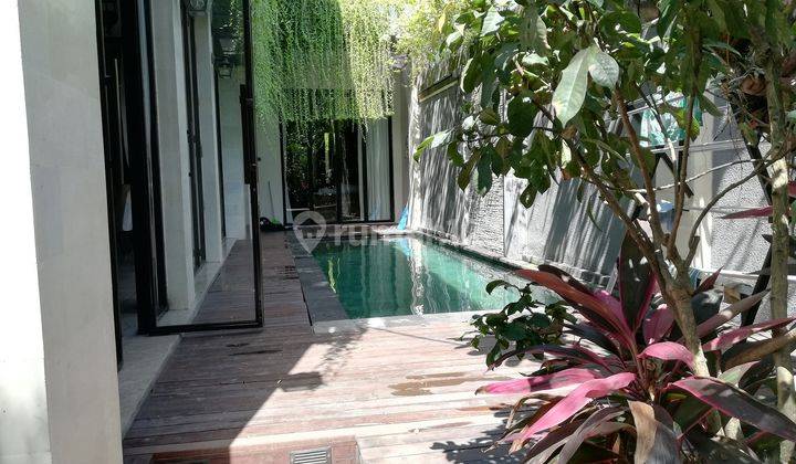 Villa for sale, 2 bedrooms, swimming pool, in Sanur, Denpasar Bali 1