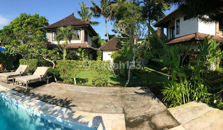 FOR SALE / FOR SALE LUXURY VILLA READY TO LIVE IN WITH SWIMMING POOL STRATEGIC LOCATION IN UBUD - BALI 2