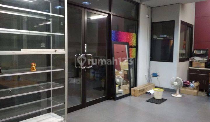 Rumah Oke Siap Huni Lokasi Strategis di Tomang, Jakarta Barat 2