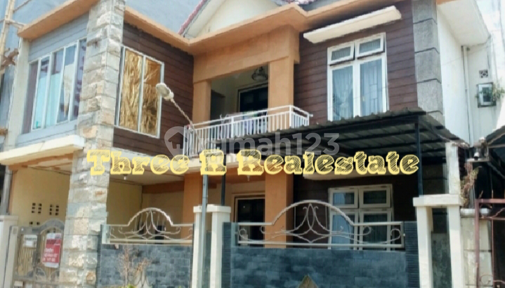 Rumah kos sangat istimewa full anak kos lokasi strategis Rumah kos sangat istimewa full anak kos lokasi strategis