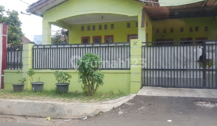 rumah huk lebar 12m 1
