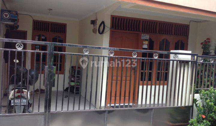 Rumah 2,5 Lantai , Kemayoran ,sumur Batu, Jak Pus , Jalan 1 Mobil 1