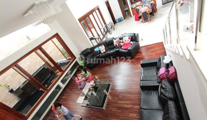 Bangunan rumah kantor cafe di bandung tengah 2