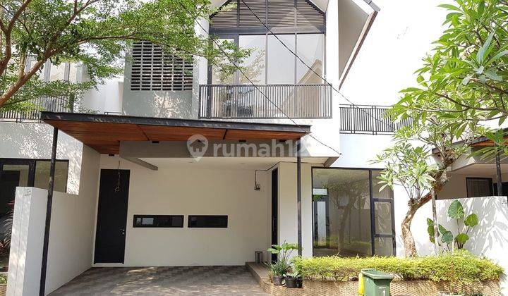 Turun Harga 5.9M Townhouse di Kemang 1