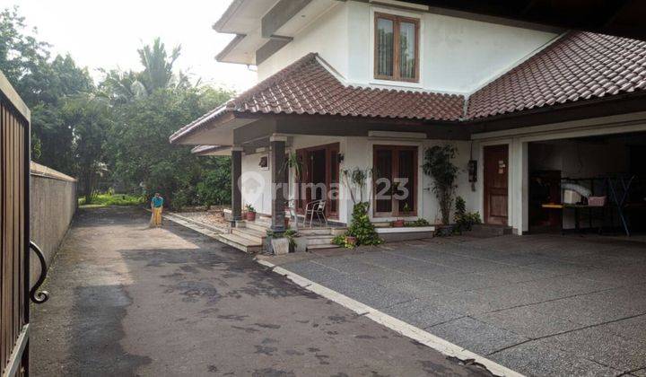 Rumah LUX di kawasan Strategis dan Perkantoran Tb. Simatupang 2