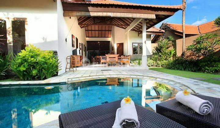 Very commercial villa complex in the Legian area of Kuta Badung Bali near Seminyak Sunset Road Dewi Sri Kuta Petitenget Canggu 2