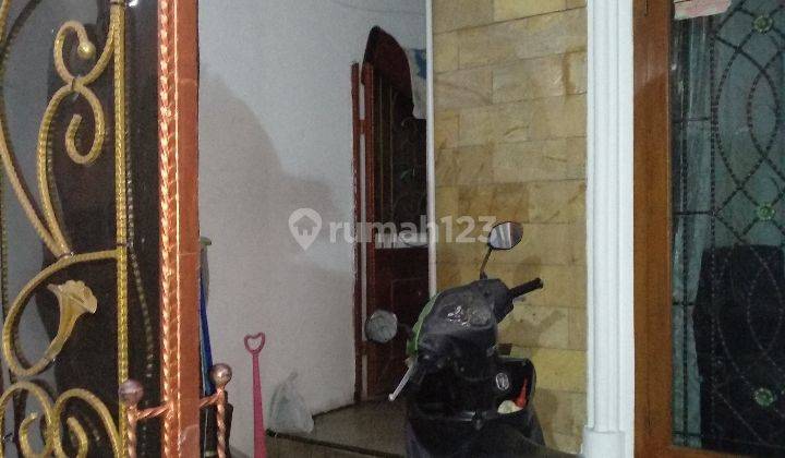 Rumah Tinggal + Kos An, Dalam Gang , #utankayu , Jakarta Timur 2