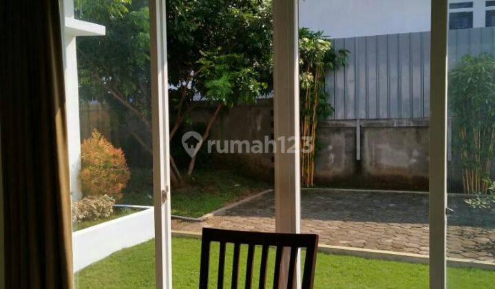 Rumah second dgn halaman luas nuansa villa di jagakarsa jaksel 2