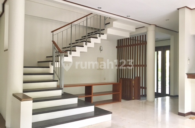 Bright Modern 3bedroom House In Compound Cipete Ajh03063 2