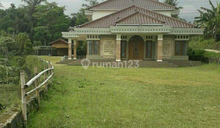 Villa+tanah 5000 m2 dekat jalan utama Kp. Limbangan Desa Cibodas 1