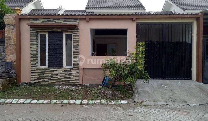 Rumah Full Renovasi di Grand Masangan Sidoarjo 1