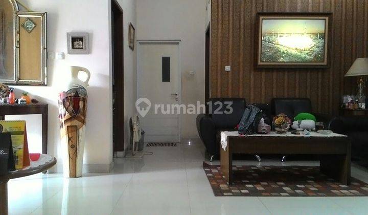 Rumah Nyaman dan Tenang dalam Komplek yang sudah Mapan. 2