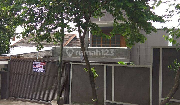 Rumah minimalis 2lantai sukahaji setrasari Bandung 2