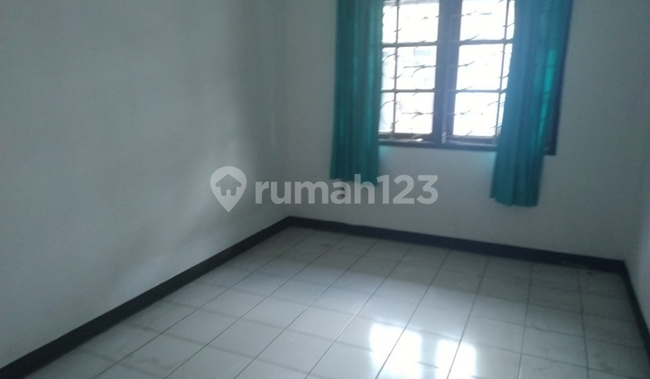 Dikontrakkan...Rumah Asri dan Terawat di Komplek Arcamanik Endah Bandung 2