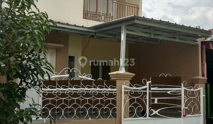 Rumah cantik,brand new,siap huni di graha 1