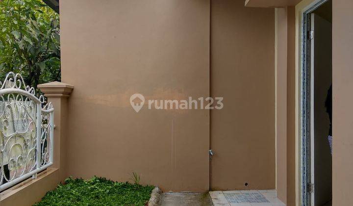 Rumah cantik,brand new,siap huni di graha 2