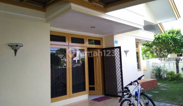 Rumah full furnish lengkap tinggal bawa koper &amp; masuk di Nirwana Eksekutif, Surabaya 1