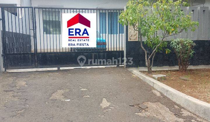 Rumah Besar dan Asri di dalam Komplek Pertamina, Pulo Gebang Jakarta Timur 1