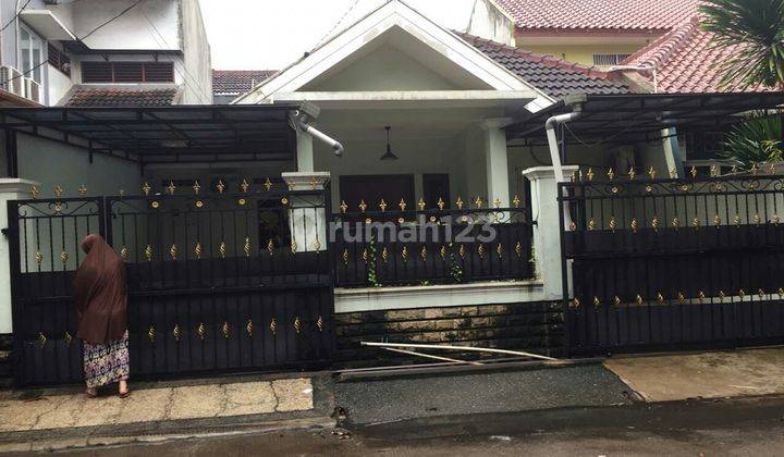 rumah cantik murah di komplek bangun reksa indah 2 karang tengah ciledug 1