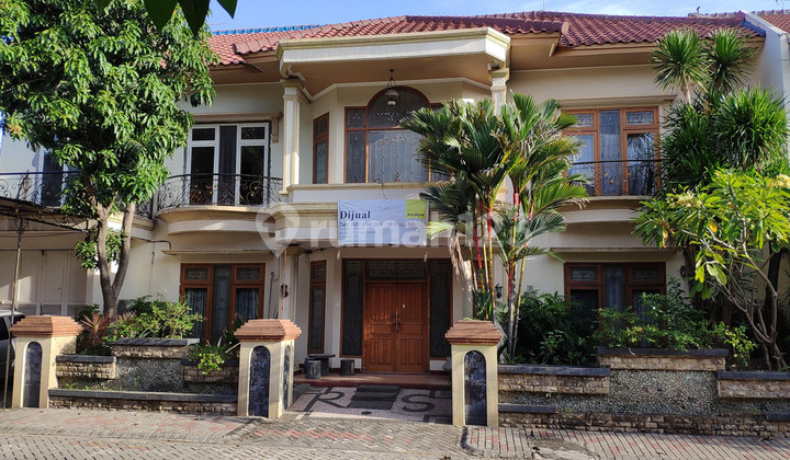 Rumah Mewah 2 Lantai, Lingkungan Elite, Row Jalan Lebar + Paving, Bisa untuk Rumah Tinggal / Kantor, Siap Huni - TAN -