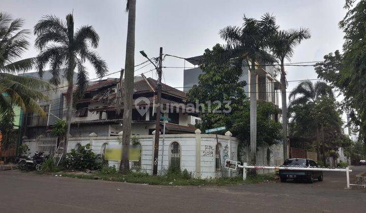 Rumah Tua Hoek Kembangan Sakti 1