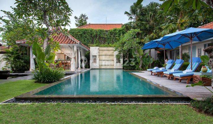 Very Luxury and Amazing Freehold Villa at Beach Side Sanur area and Just a Minutes walking distance to the beach at Sanur Bali 2