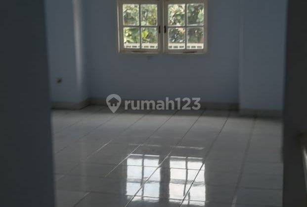 Rumah di Cluster Taman Menteng Lippo Cikarang Murah! 2