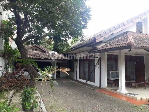 Rumah Tua Hitung Tanah Cocok Buat Kost2an di Haji Nawi 2