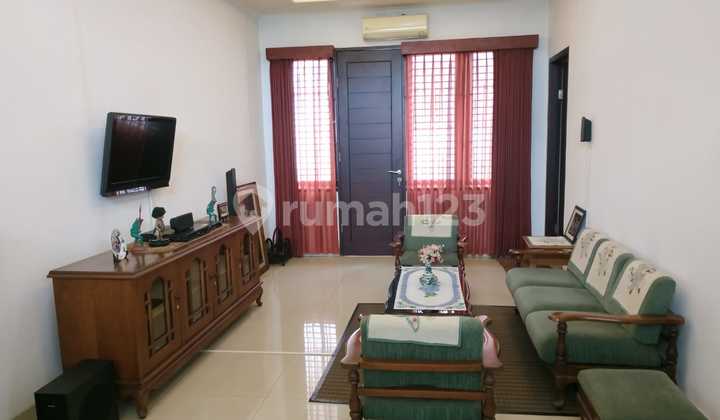 Good Design|Rumah Cantik dan Nyaman 2 lantai di Green Ville | LB 220m2 | Duri Kepa | IDR 4.120M | Teras Tinggi lebih 1 Meter| Jakarta Barat.