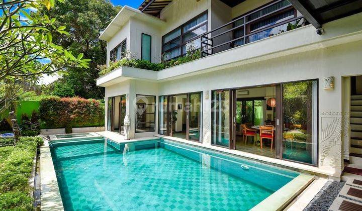 Luxury 4 Bedroom Modern Minimalist Villa in Prime Location at Beachside Sanur 2