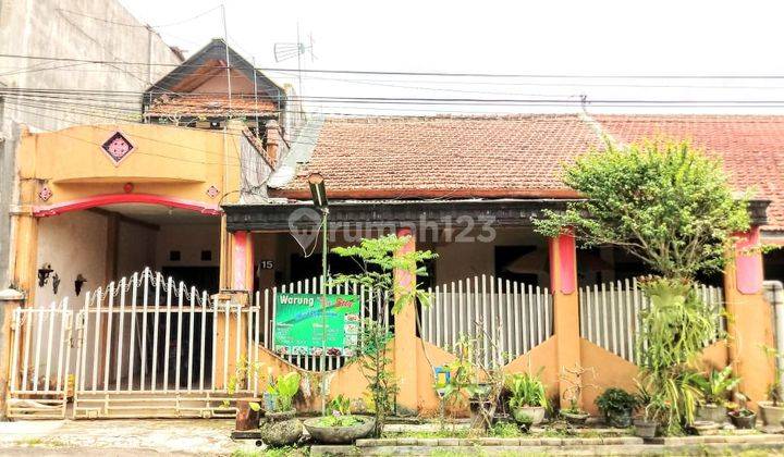 Rumah bagus terawat &amp; luas 2 lt didekat jalan raya Sulfat kota Malang 2