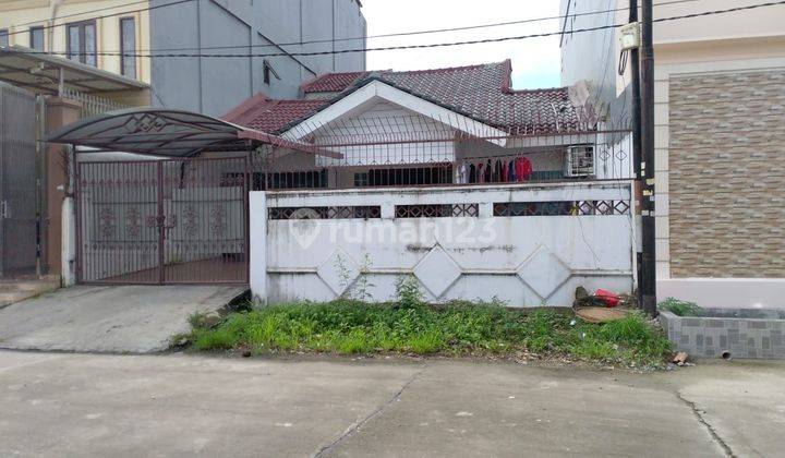 rumah dalam komplek 1