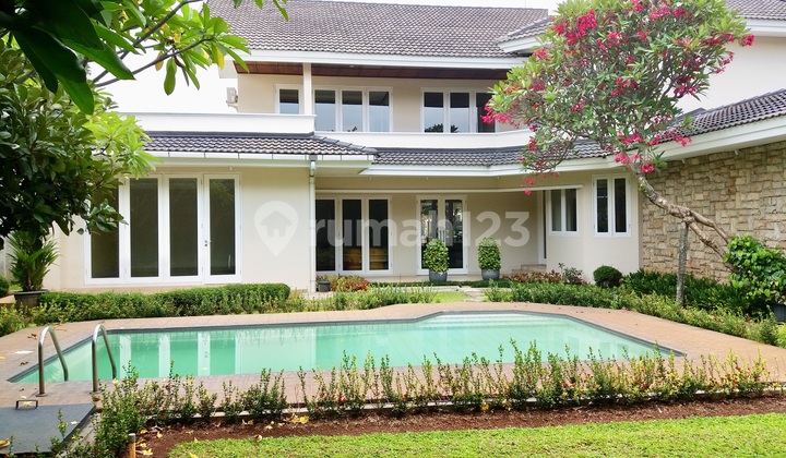 Bright Stand Alone House With 6 Bedrooms And Garden Ajh04089