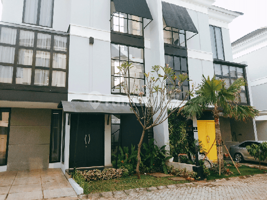 Brand new Townhouse kemang area lokasi bagus the Residence  1