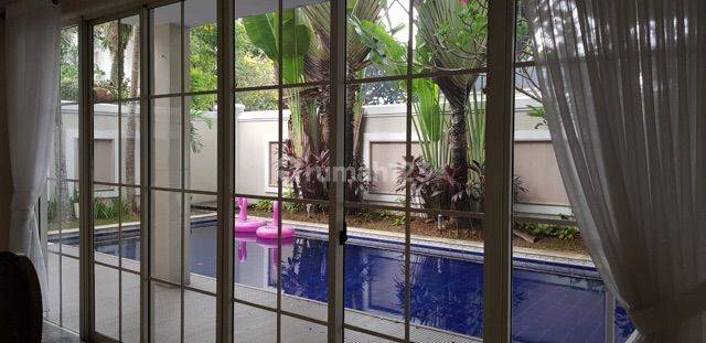 Rumah Mewah Swimming Pool Boulevard Palem Raya Lippo Karawaci 2