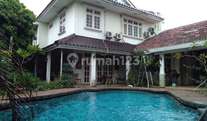 Rumah murah luas dan siap huni.