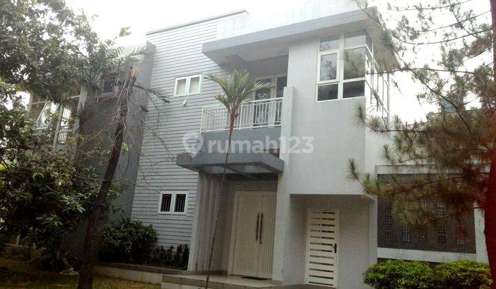 Rumah cantik siap huni di BSD 2