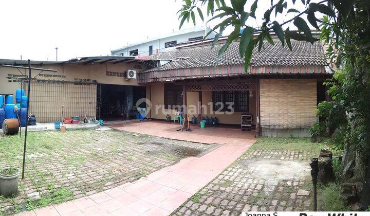 Rumah di Setia Mekar cocok untuk gudang, showroom, dll, Bekasi 1