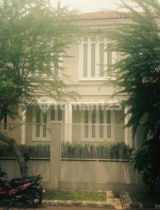 Beautiful house in Pondok Indah 2