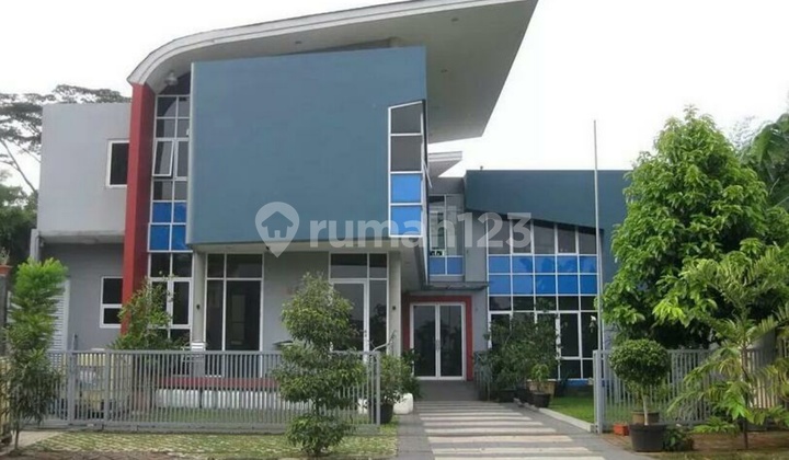 Rumah minimalis lokasi terdepan di BSD 1