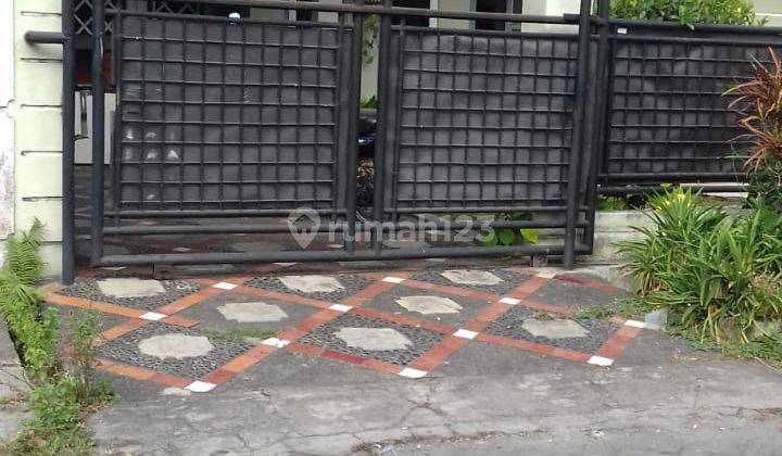 RUMAH MINIMALIS DI JALAN DANAU PANIAI, SAWOJAJAR, KOTA MALANG