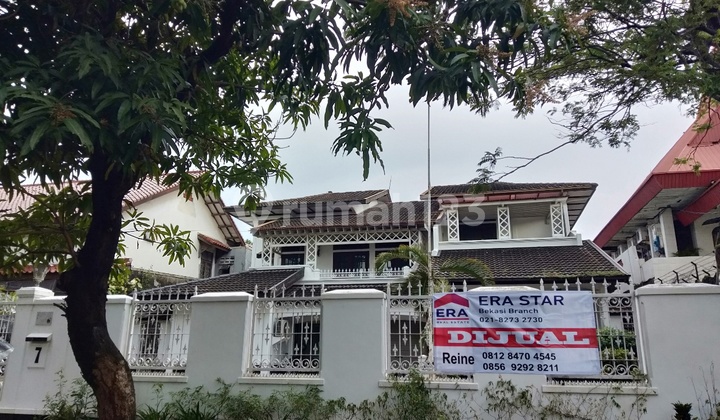 Rumah cantik kokoh dan kuat di Kav PTB