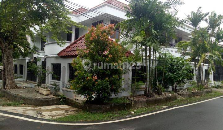 Rumah 2 lantai Hoek, Lokasi Ok dan Tenang di Cempaka Putih Jakarta Pusat 1