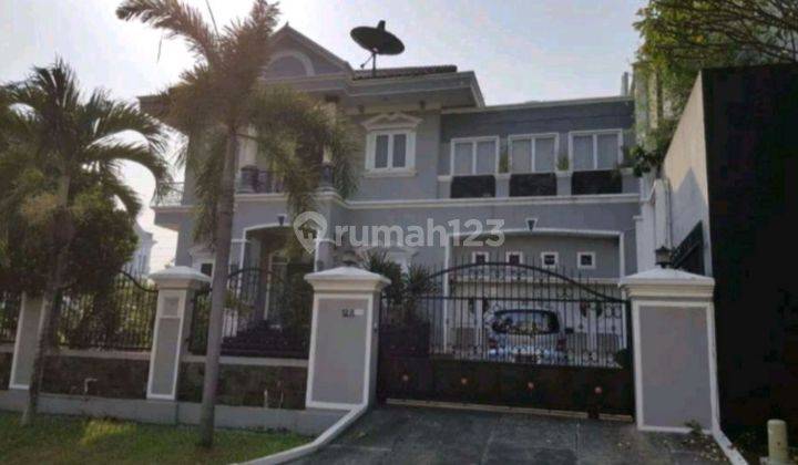 Rumah Trimaran Indah PIK Jakut 24x35m2 Hoek full furnish BU 1