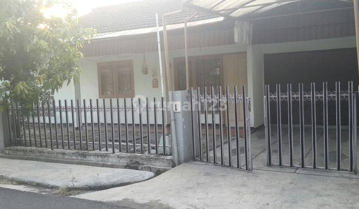 Rumah Kutisari Indah Selatan Terawat siap huni ! 1