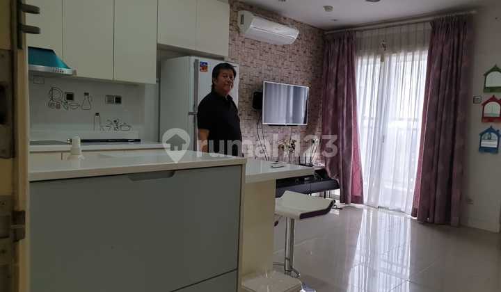 Apartment Cosmo Teras di area yang strategis, dekat dengan Thamrin City 2