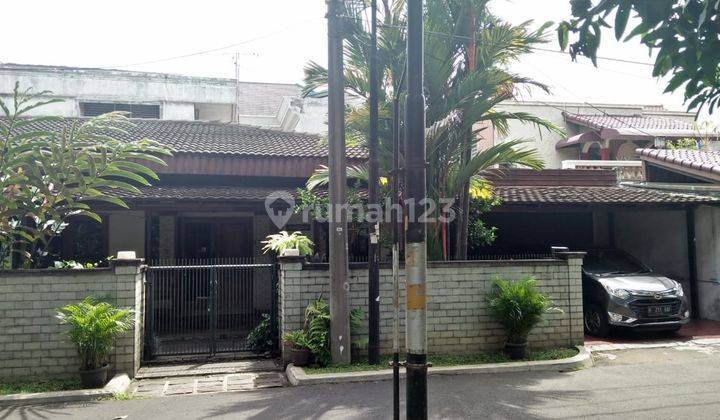 Rumah lama di Tanah Kusir lokasi strategis 1