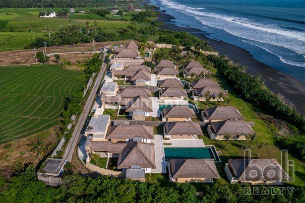 Luxurious Beachfront Freehold Estate - 835 -L 2