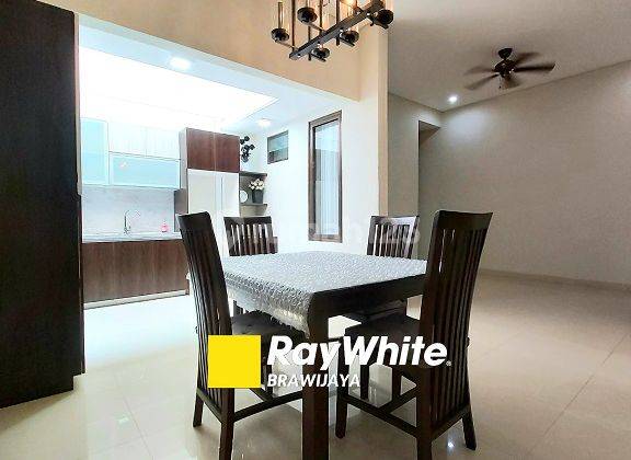 Townhouse Di Cipete Utara, Kebayoran Baru, Dalam Cluster, 3 Br 2