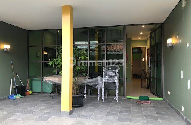 Jual Rumah Jl Praja dekat Gandaria City 1